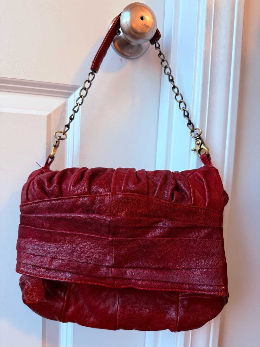 7Chi Vintage Ruffled Red leather  Leather Shoulder Clutch